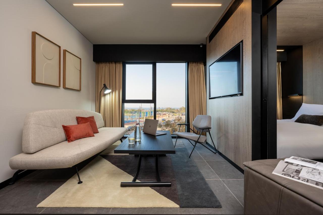 Master Bat Yam Lejlighedshotel Eksteriør billede